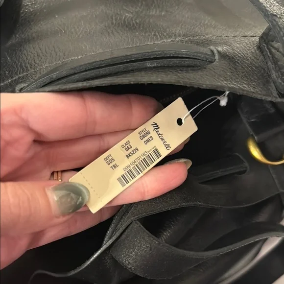 Madewell Black Leather Drawstring Transport Tote - Picture 4 of 5